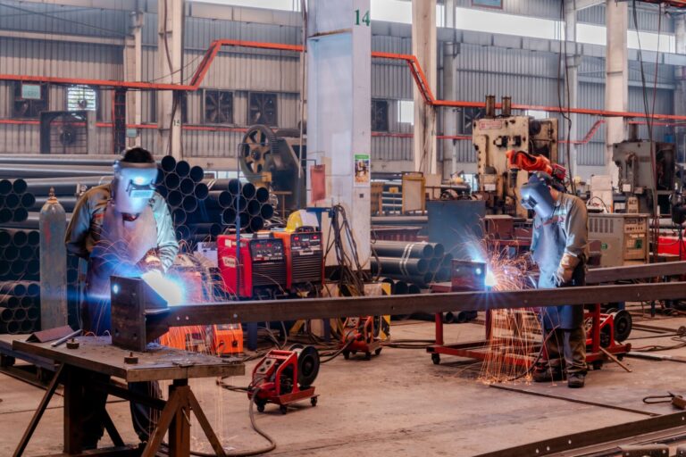 CBRS network visibility across connected equipment on a factory floor